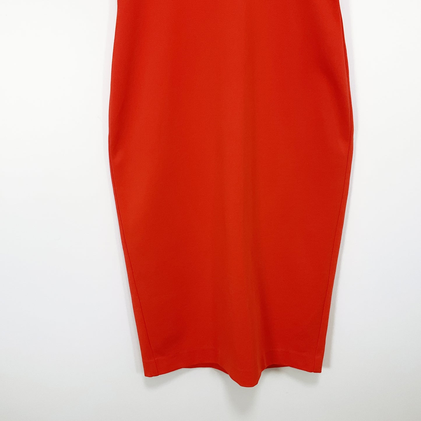 CUE - Back zip Red Dress