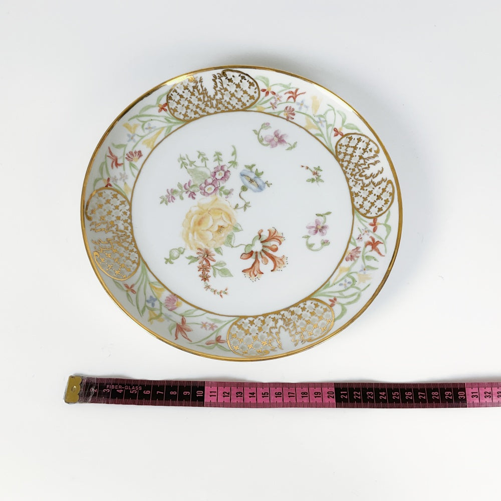 Vintage 1988 Hand-Painted Floral Porcelain Plate with Gold Trim