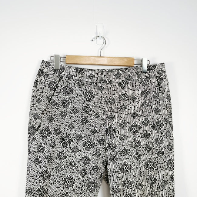 Jacqui.E Patterned Straight Leg Dress Pants