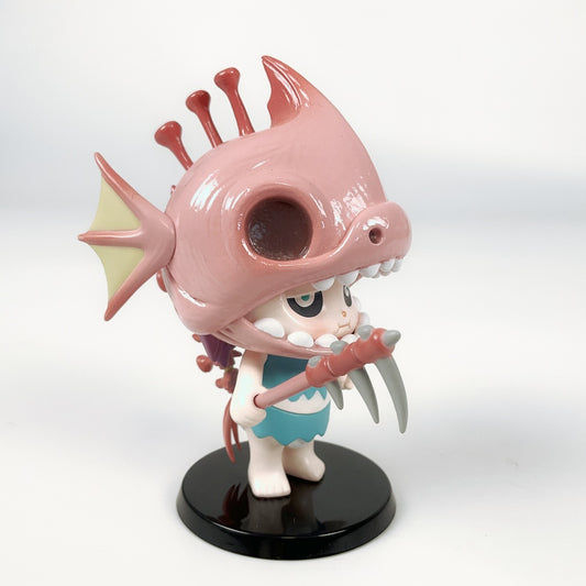 ZOZO BEASTSKULL Mysterious Primitive Series FISHBONE GUARD - Toy Figure