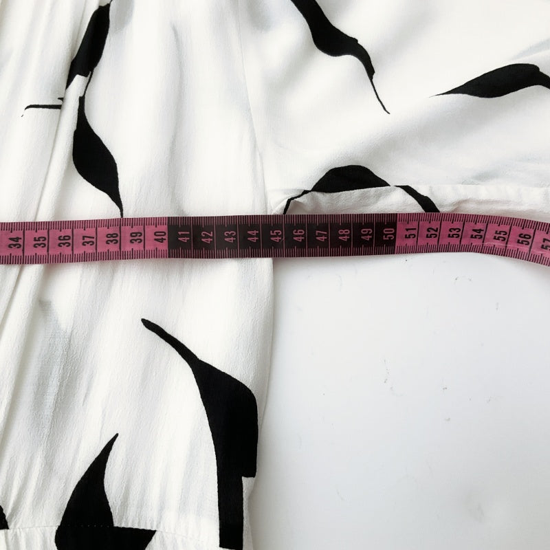 H&M - Long Sleeve Dress in White