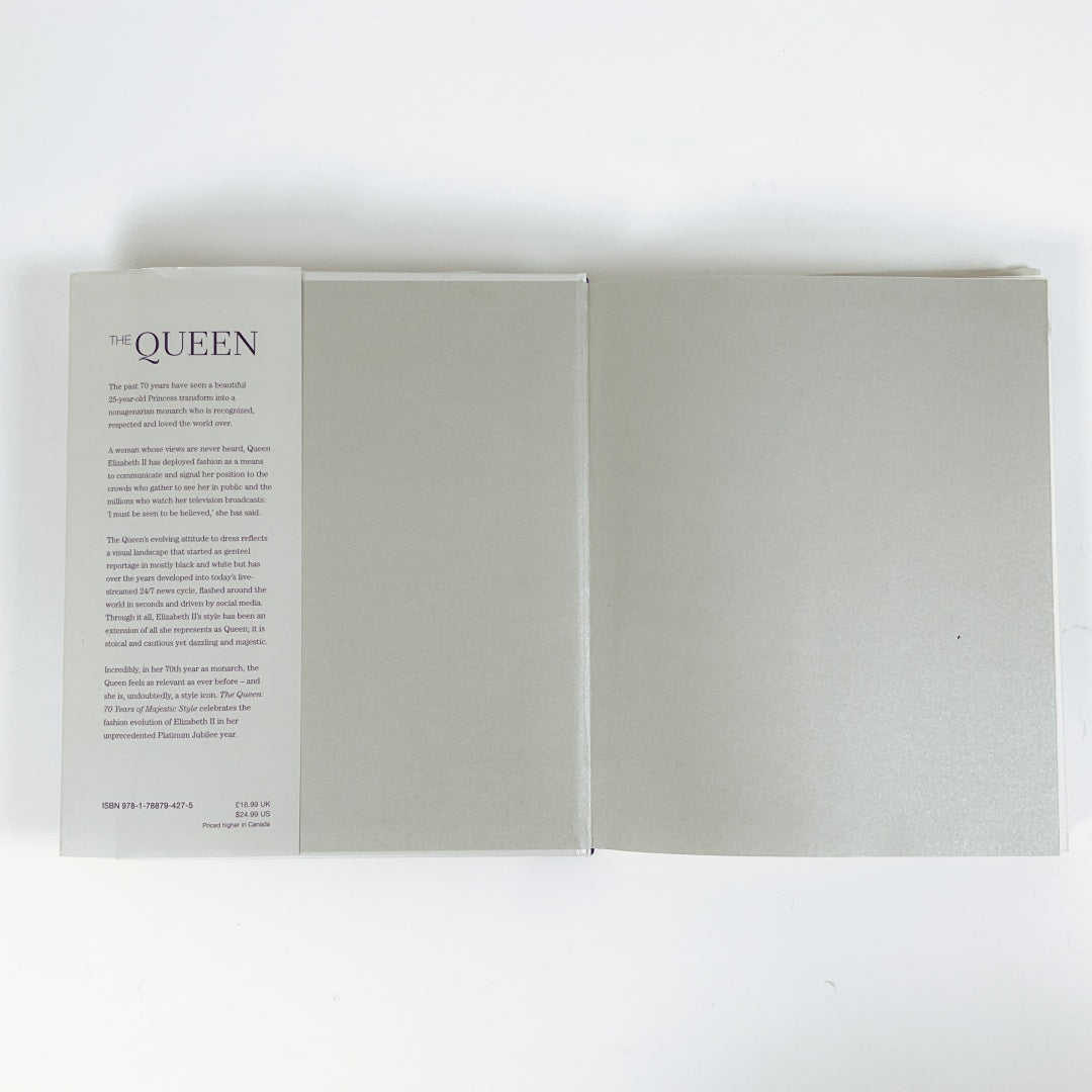 The Queen: 70 years of Majestic Style by Bethan Holt - Hardcover