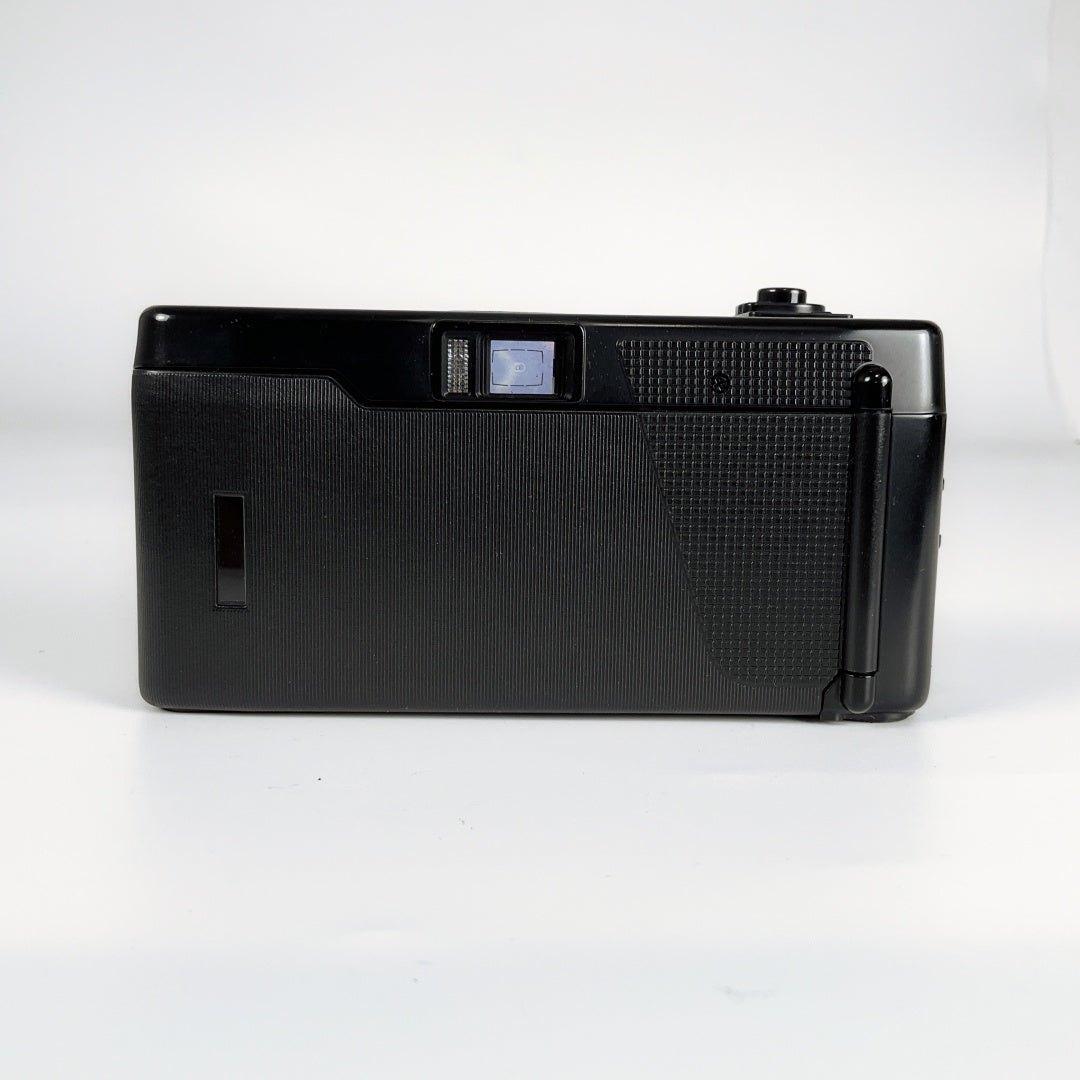 Nikon - L135AF 35mm Point and Shoot Camera With Original Case Untested