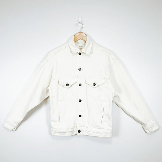 Cotton On - Denim Jacket in White with Contrast Buttons