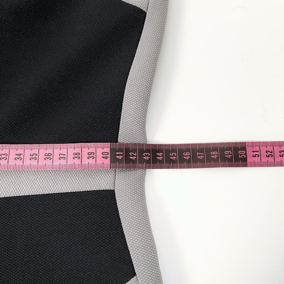 DM Collection - Sleek Color-Block Sheath Dress