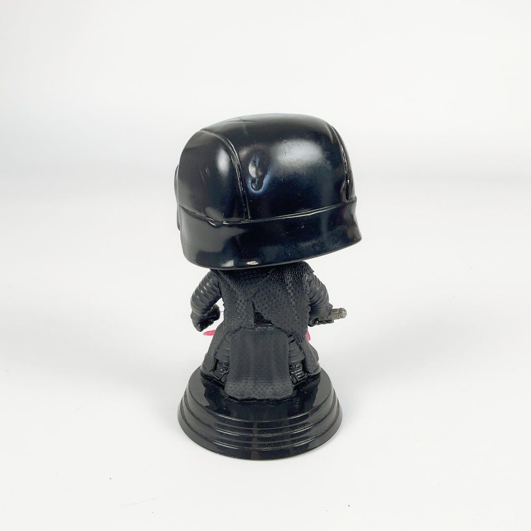 EXCLUSIVE - STAR WARS KYLO REN UNHOODED VINYL FIGURE 3.75" 77