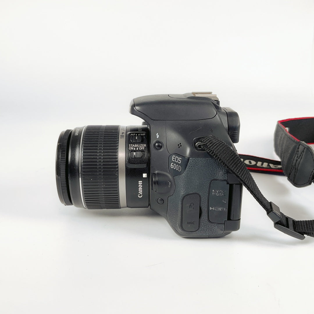 Canon EOS 600D DSLR Kit