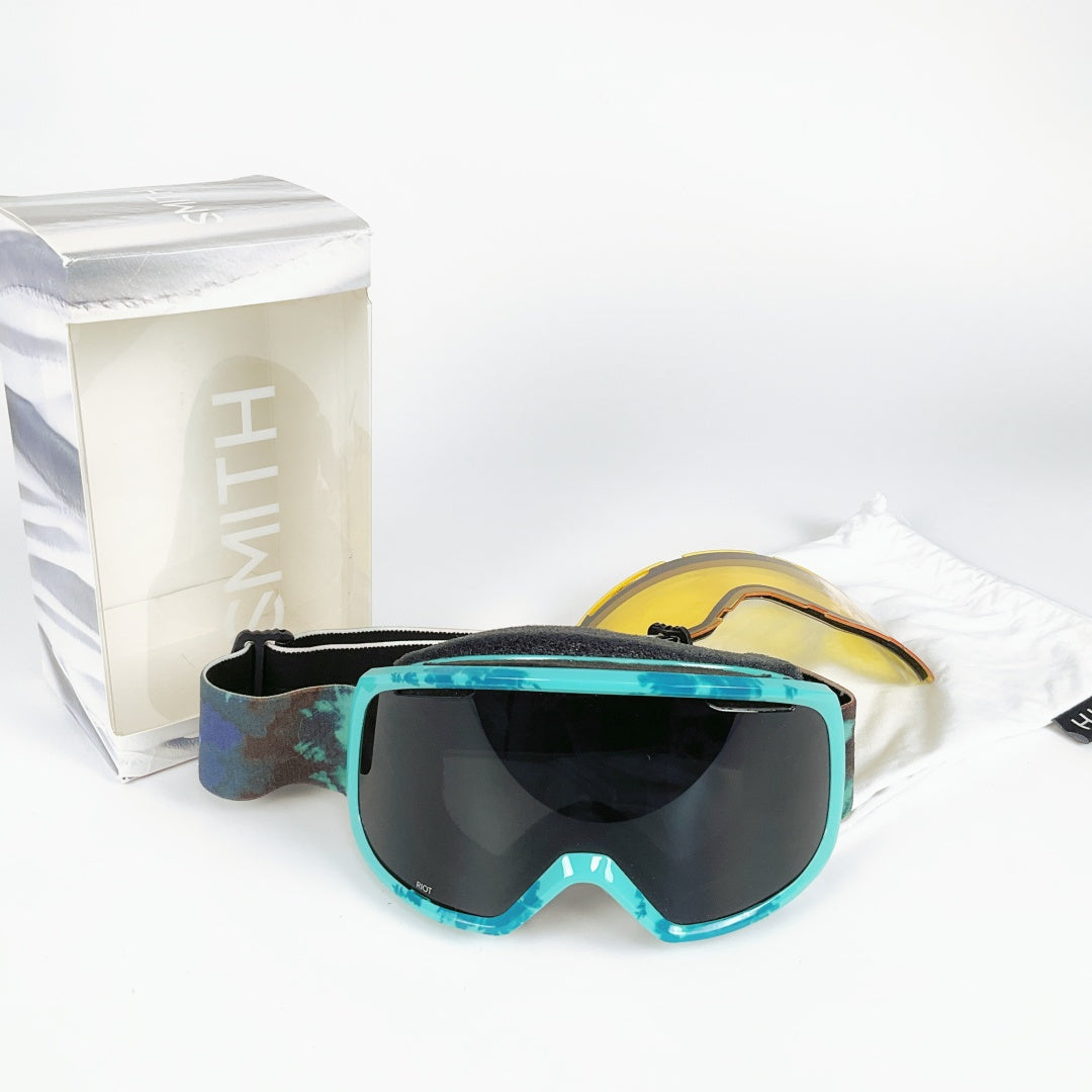 SMITH - Ski Goggles includes Bonus Lens