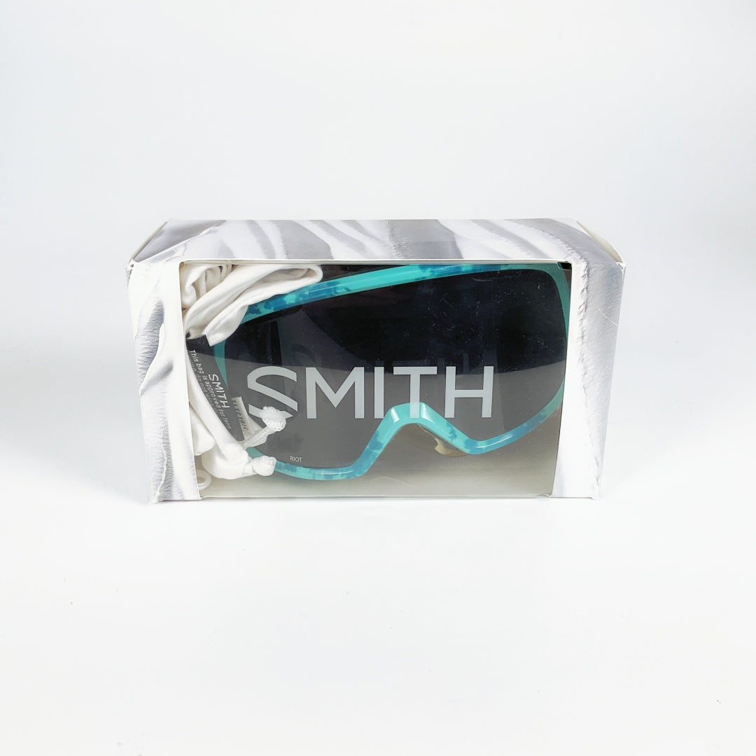 SMITH - Ski Goggles includes Bonus Lens