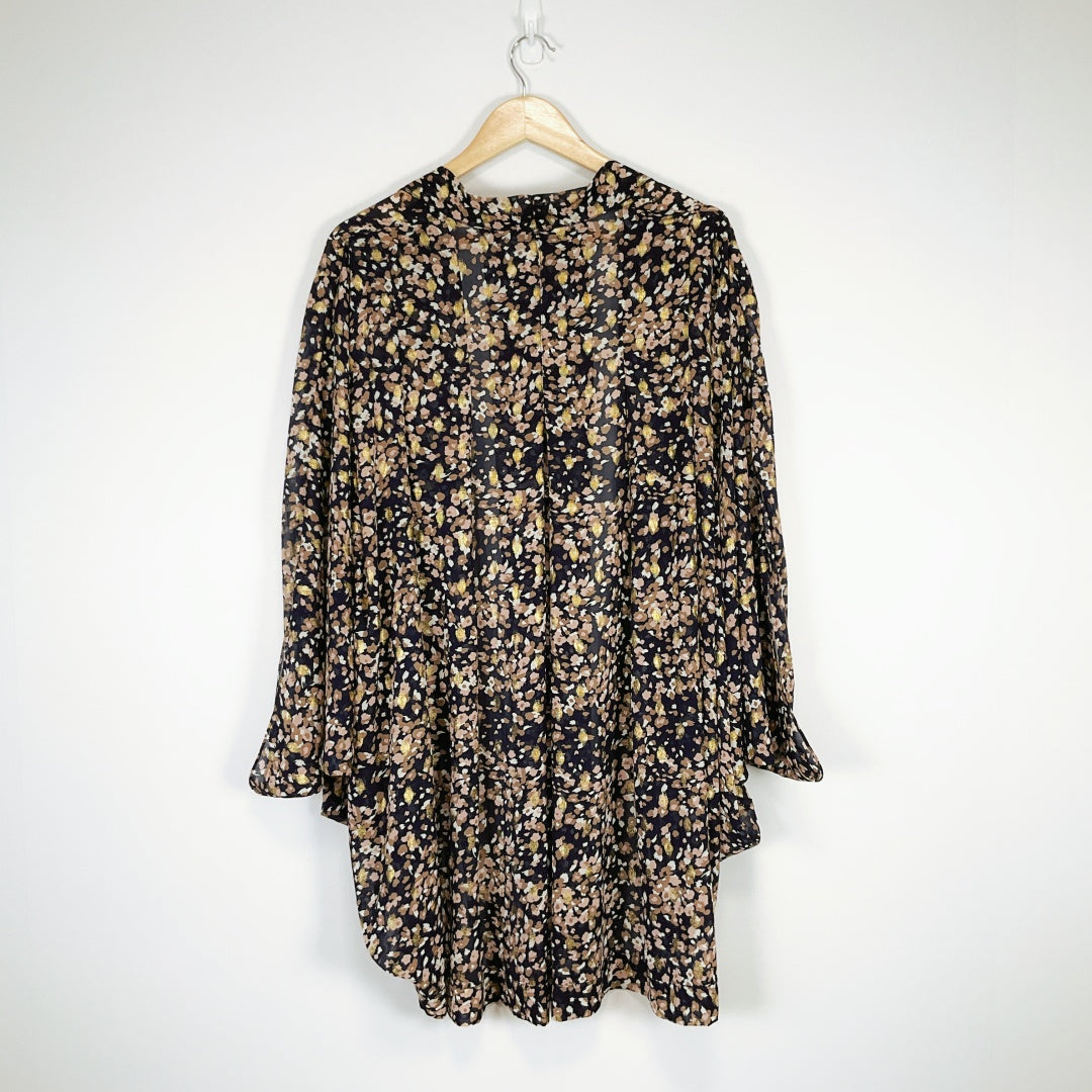 Iland Co. - Navy Floral Kimono