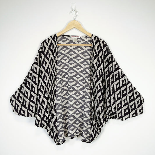 Smith & Western Geometric Print Kimono
