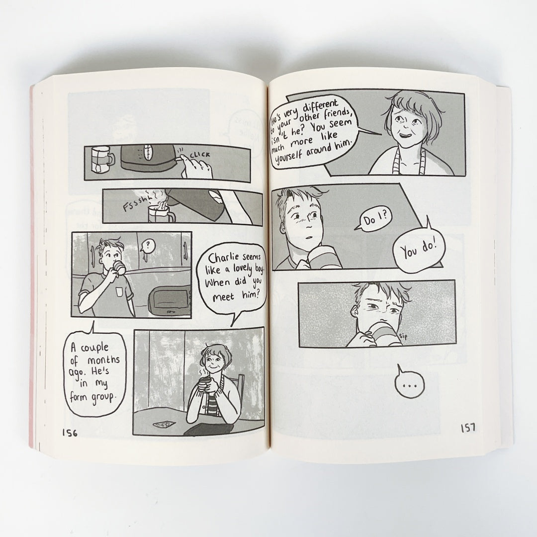 Alice Oseman Starter Pack: Solitaire & Heartstopper Volume 1