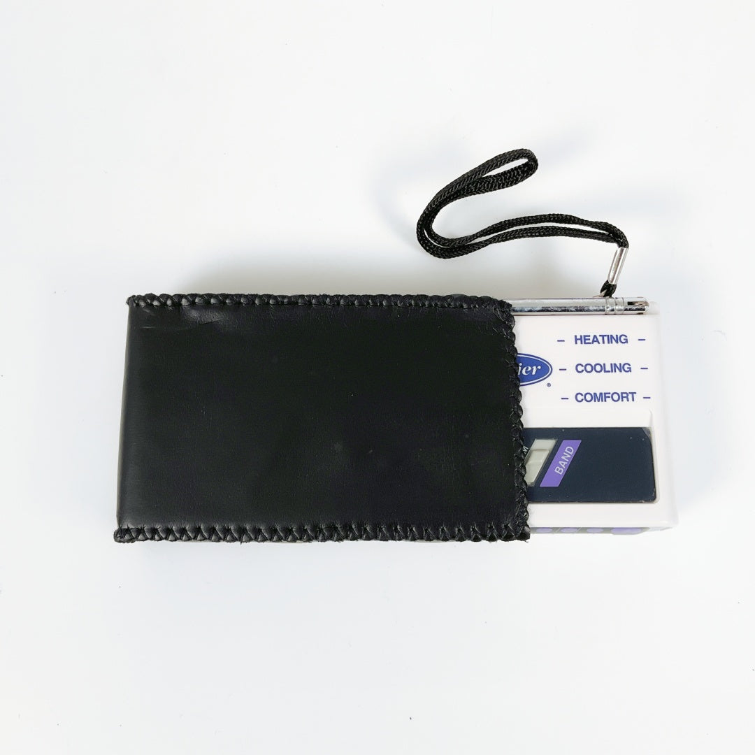 Vintage White AM/FM Alarm Clock Radio CR-223