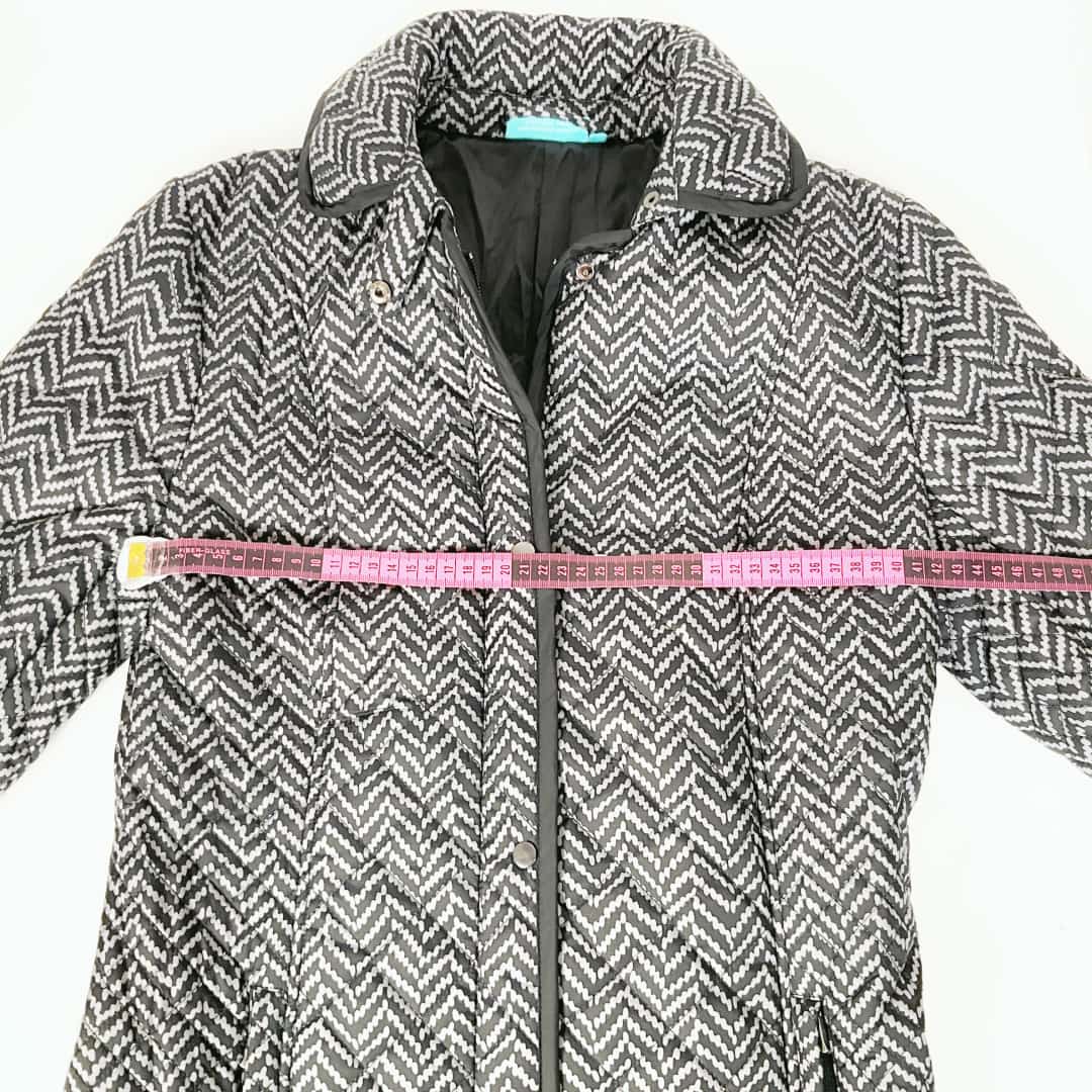 Blue Illusion - Patterned Puffer Jacket