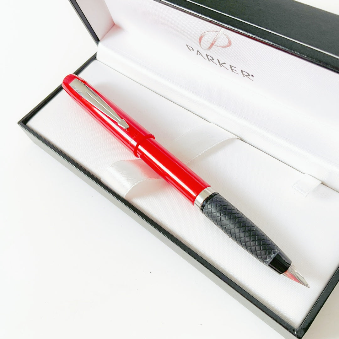 Parker - Vintage Red Reflex Cartridge Fill Pen