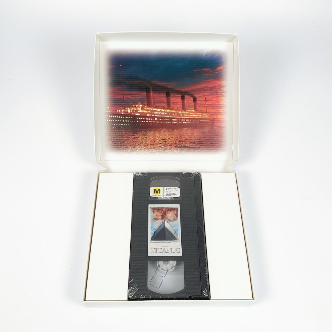 Titanic VHS Video Collectors Box Edition with 35mm Film Cell & 8 Collector Cards