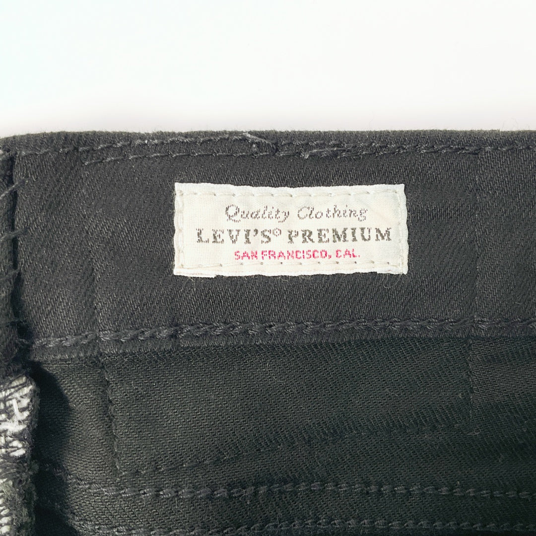 Levi's - 512 Slim Taper Fit Jeans