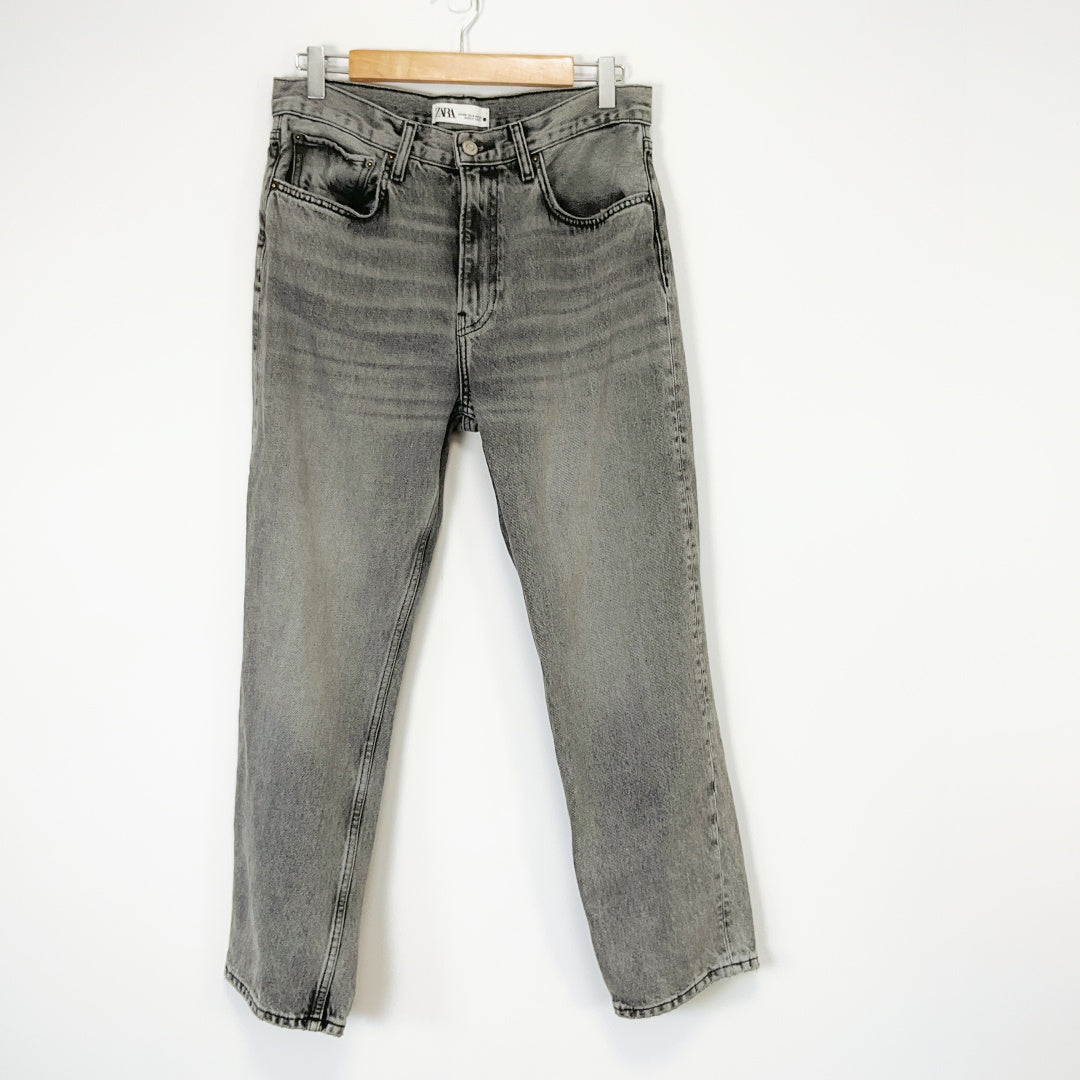 ZARA - Women's Straight Jeans in Grey