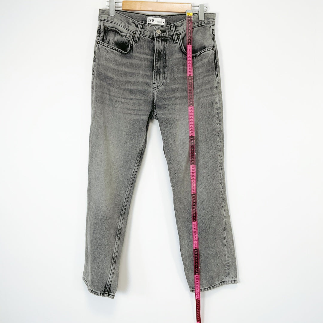 ZARA - Women's Straight Jeans in Grey
