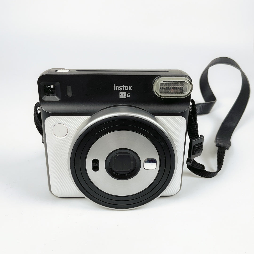 Fujifilm Instax SQ6 Instant Camera – White Front Panel