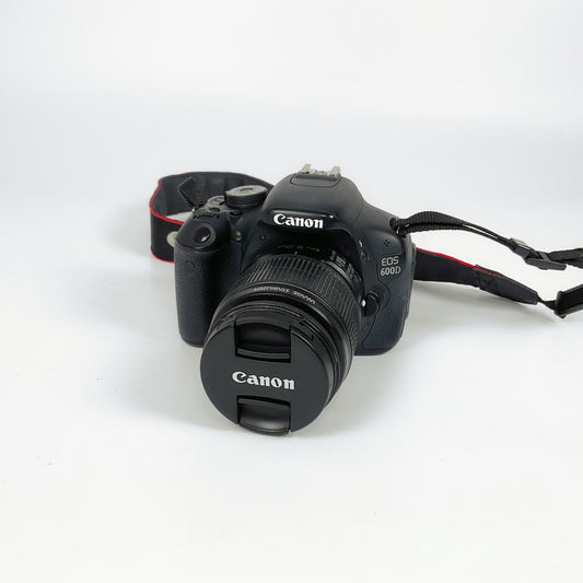 Canon EOS 600D DSLR Kit