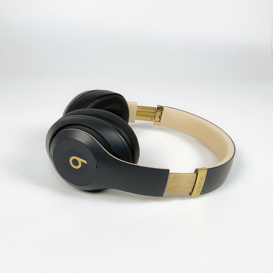 Beats by Dre - Studio Wireless 3