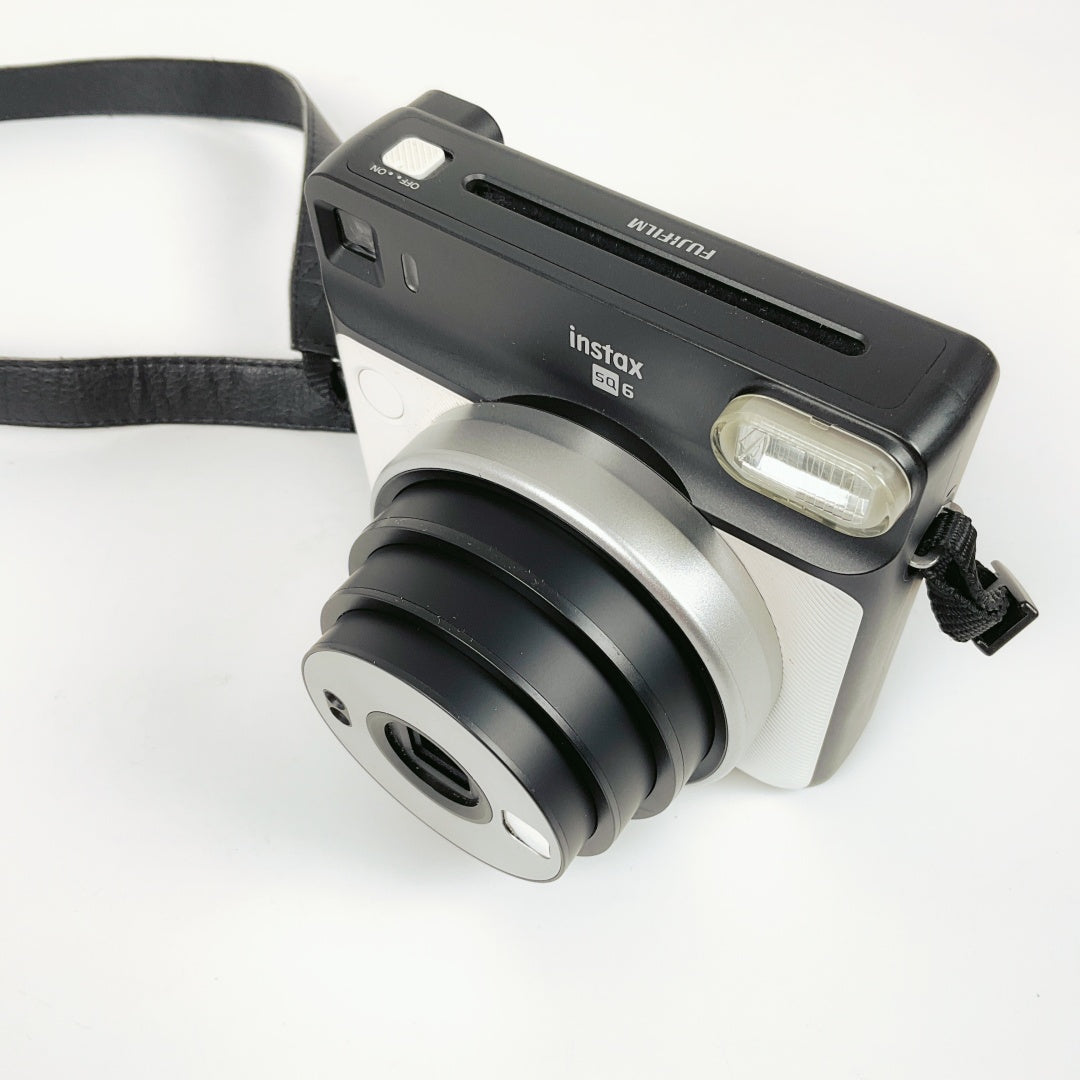 Fujifilm Instax SQ6 Instant Camera – White Front Panel