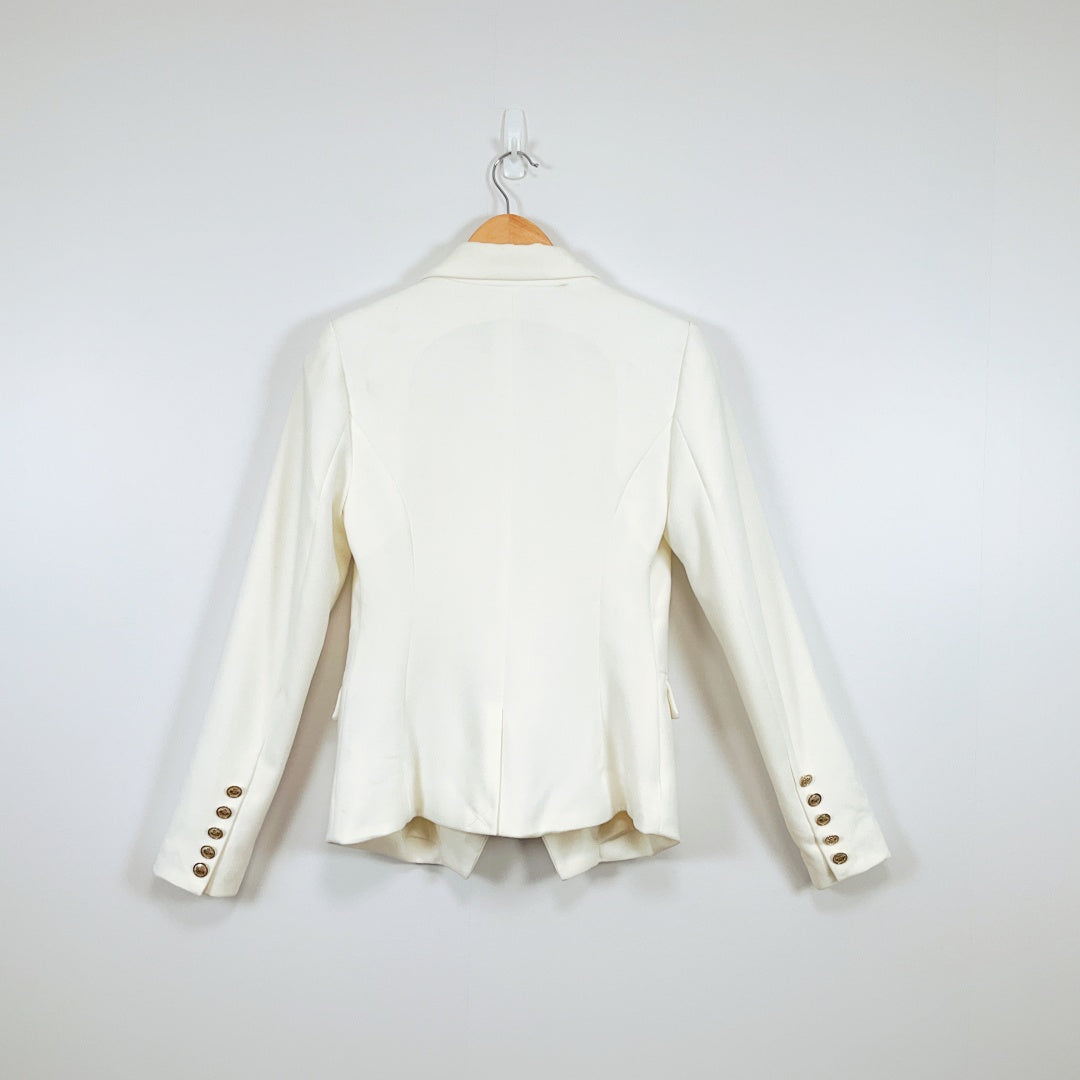 Decjuba - Cross Buttoned Blazer