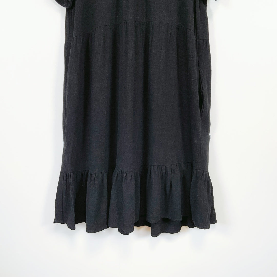 Decjuba - Black Midi Dress