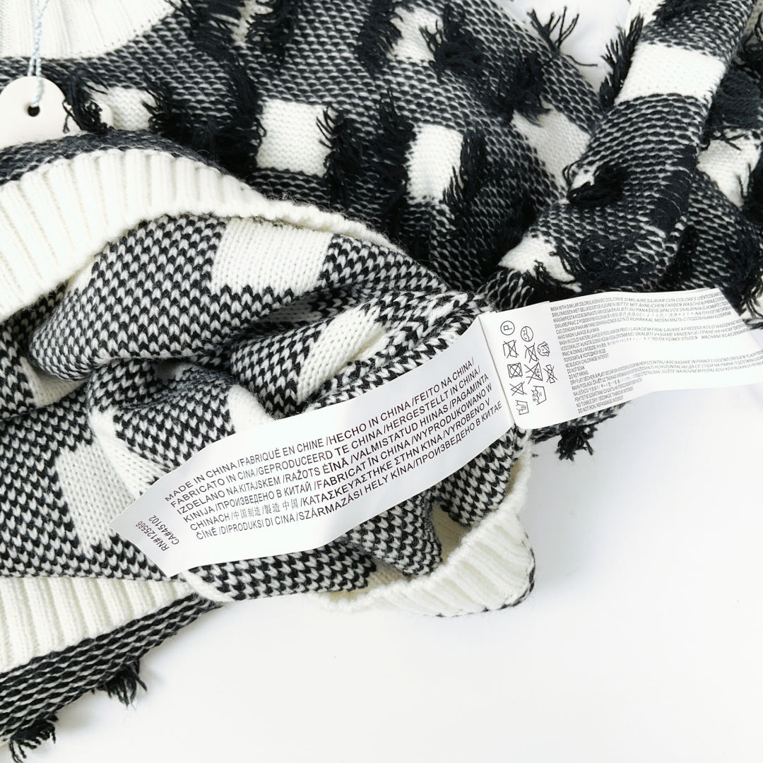 Quirky Circus - Black & White Textured Long Sleeve Sweater