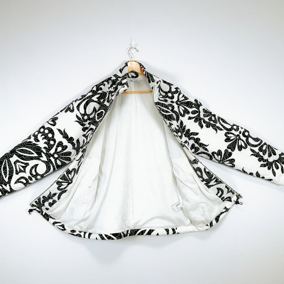 ZARA - Black & White Patterned Jacket