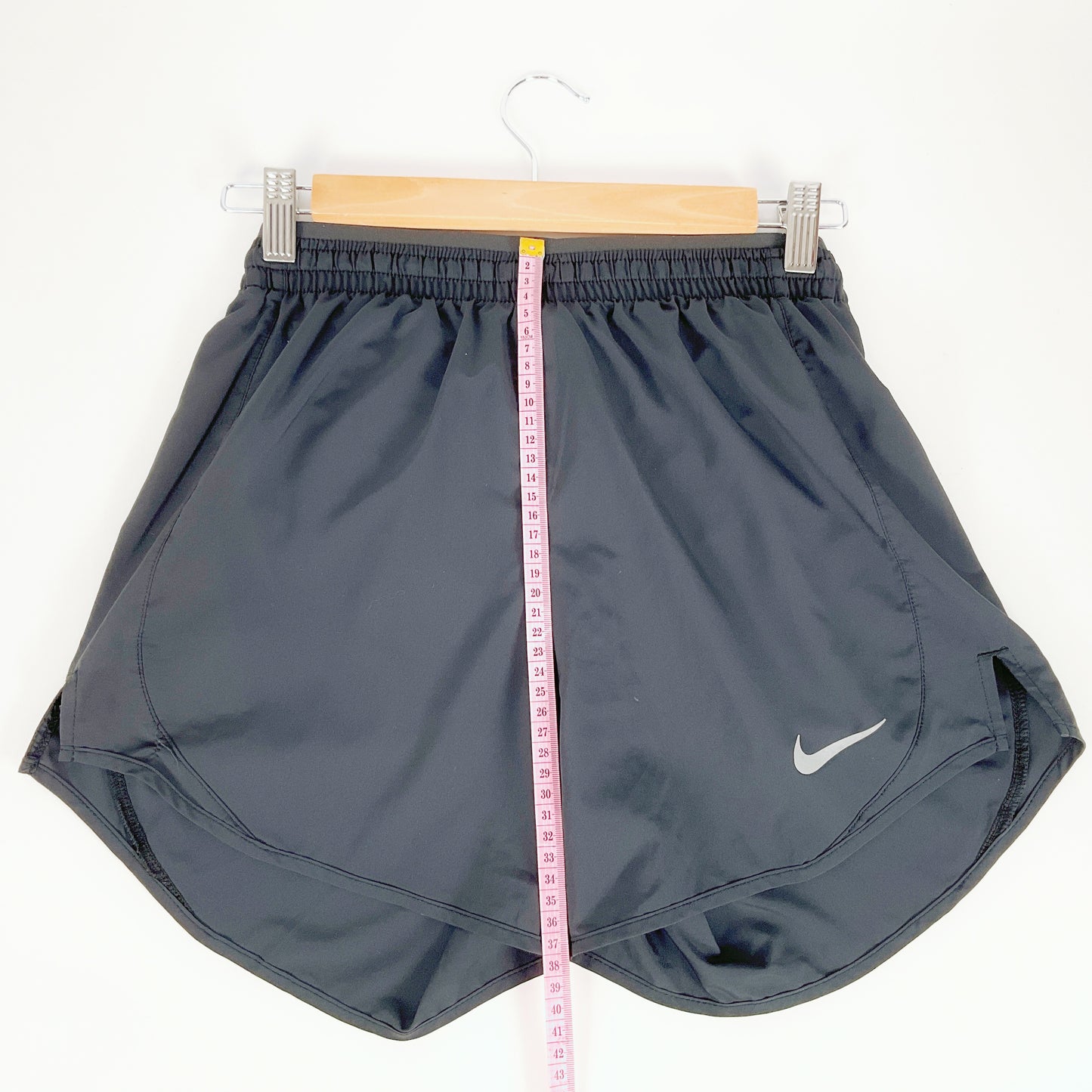 Nike – Women’s XS Black Running Shorts