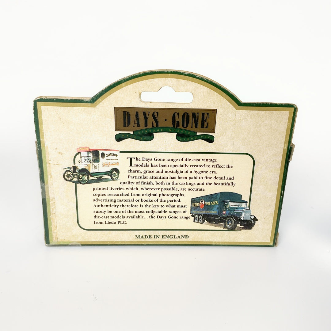 Kodak 1935 Morris Parcels Van 52009