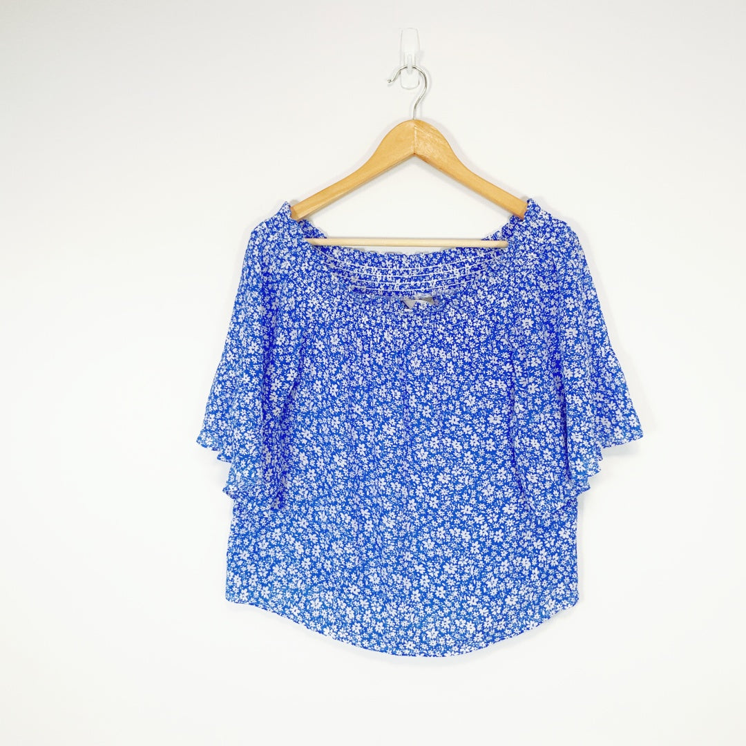 Whistle - Off-Shoulder Daisy Top