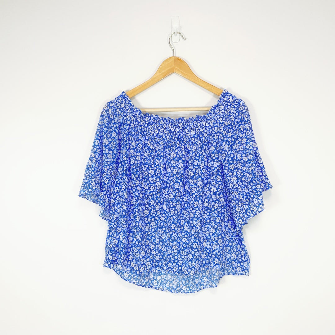 Whistle - Off-Shoulder Daisy Top