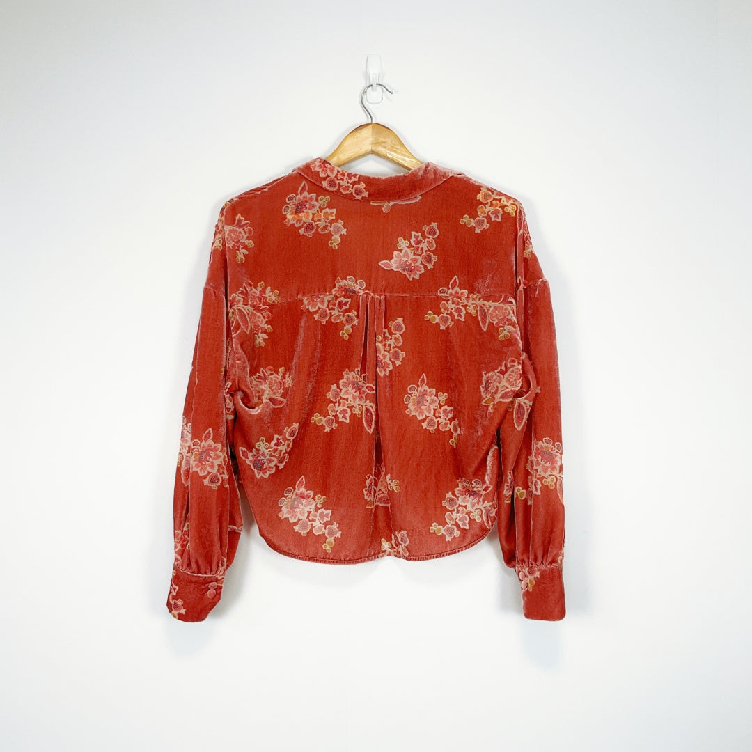 ZARA - Velvet Floral Blouse