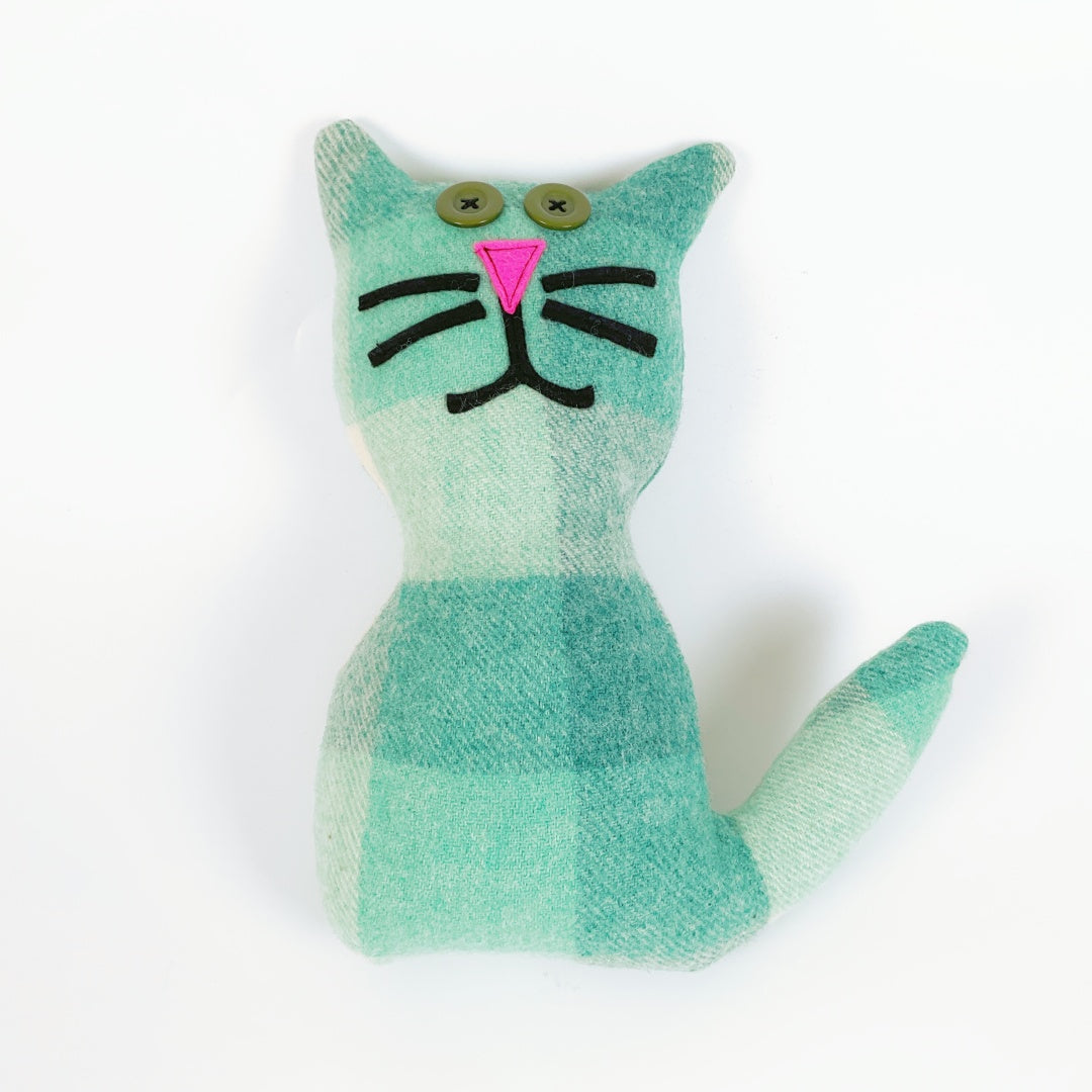 Artearoa – Blanket Cat – Mint Green