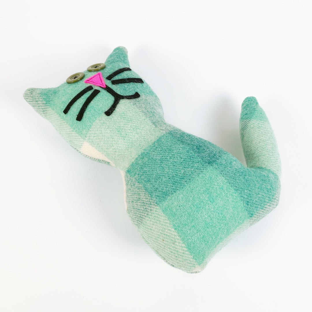 Artearoa – Blanket Cat – Mint Green