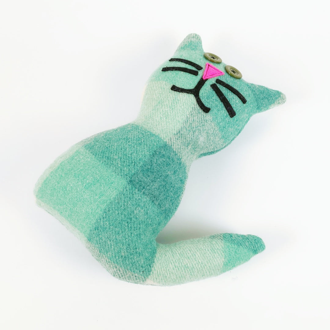 Artearoa – Blanket Cat – Mint Green
