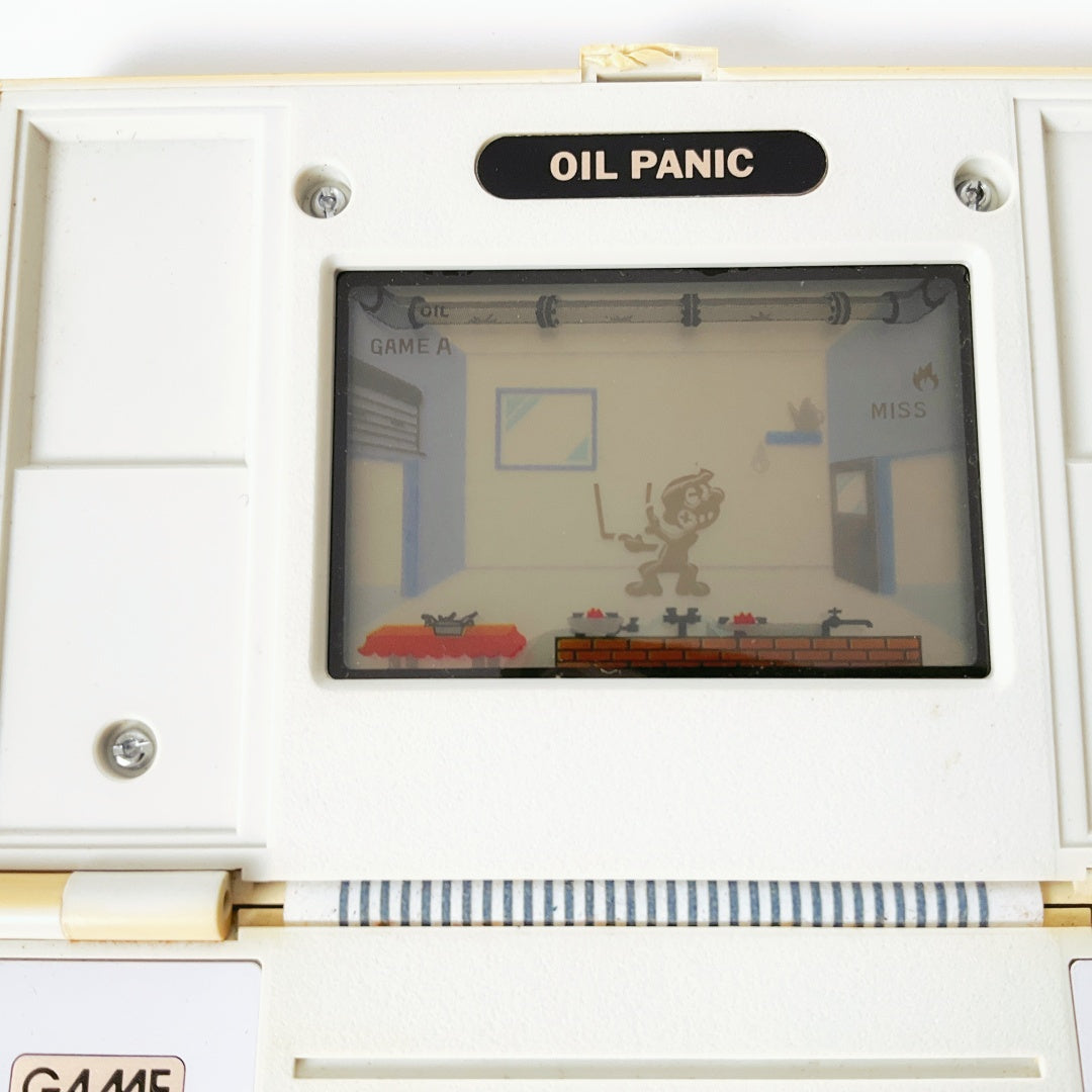 Nintendo Game & Watch – Oil Panic (Multi Screen) – SPCA Op Shops