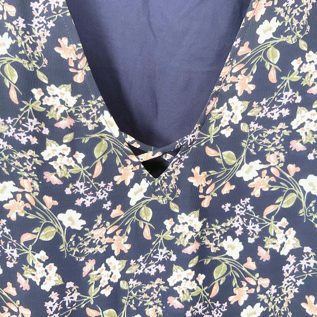 Among the Brave - Women's V Neck Maxi Dress