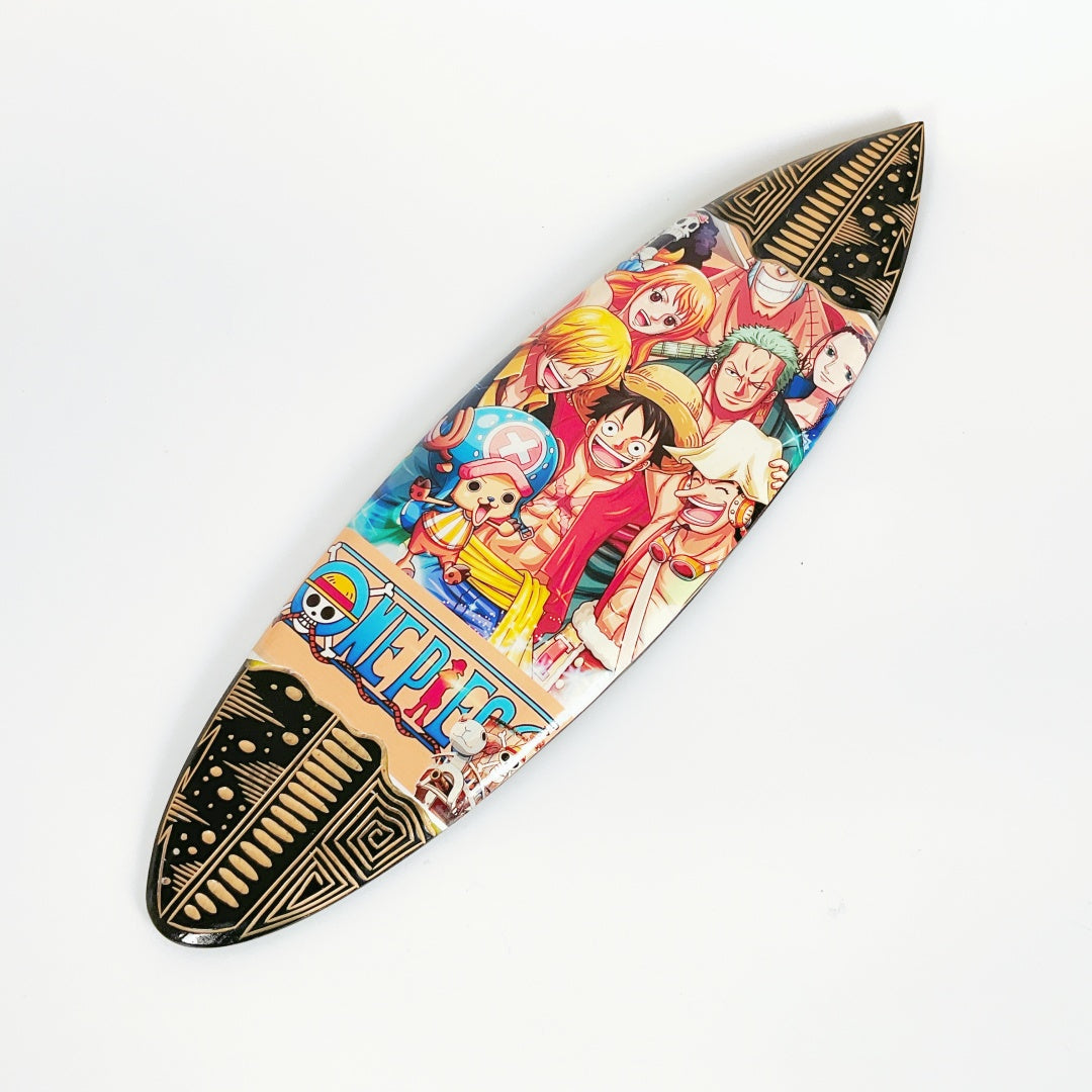One Piece Surfboard-Style Model Display