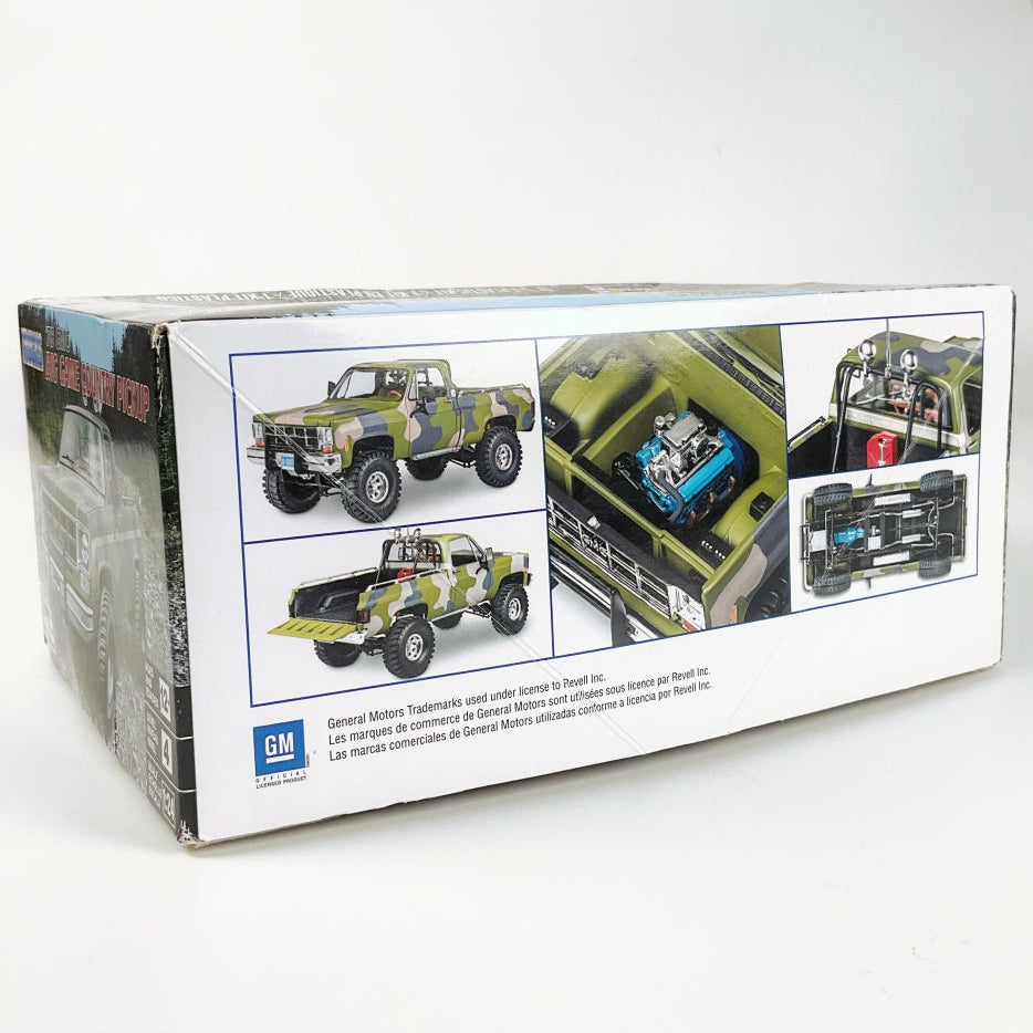 Revell - 1978 GMC Big Game Country Pickup Plastic Kit