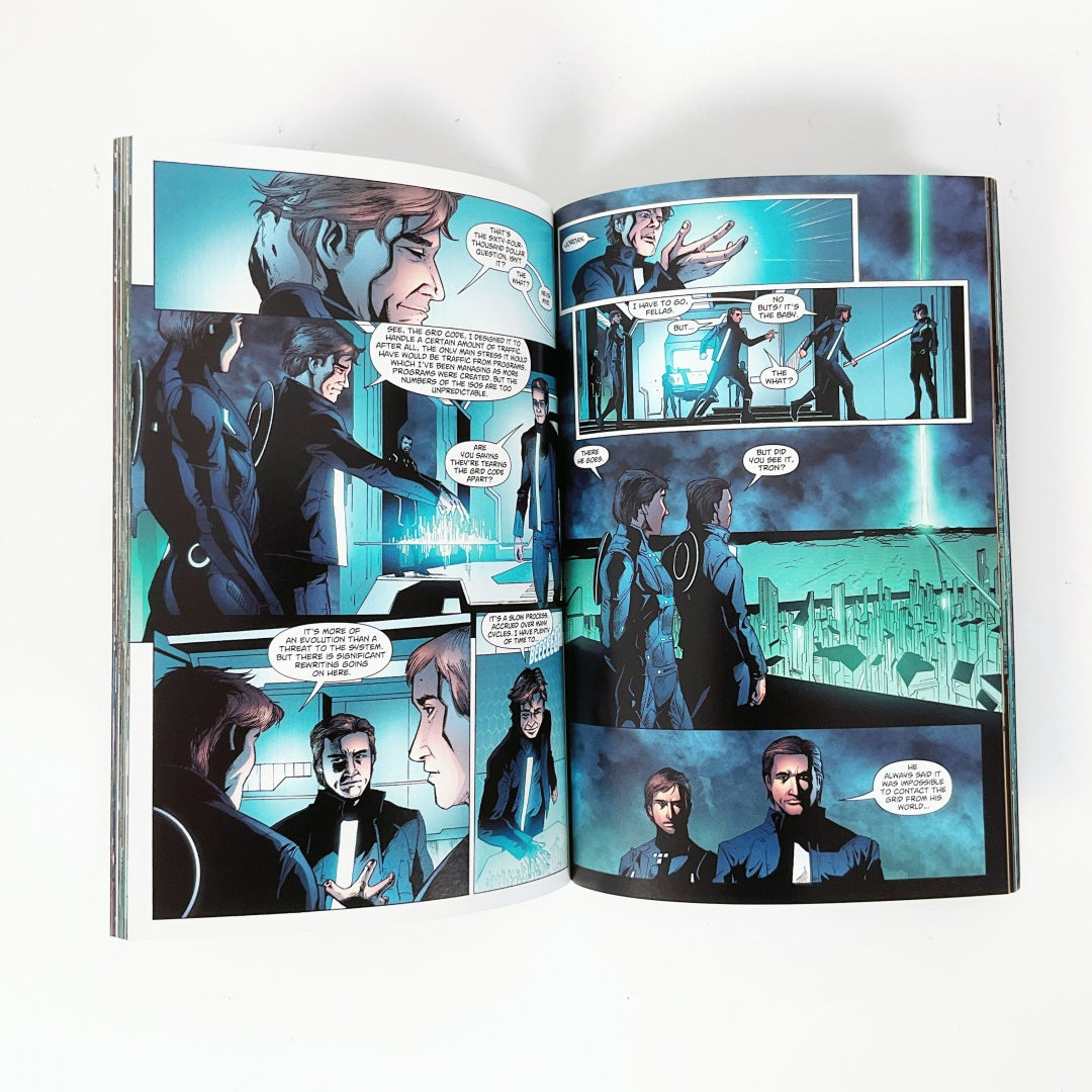 Tron: Betrayal Original Graphic Novel