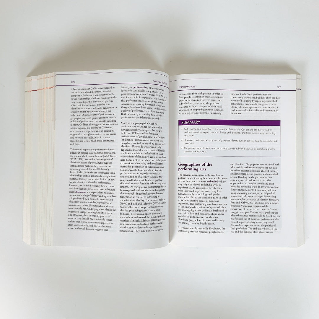 Introducing Human Geographies - By Paul Cloke, Philip Crang & Mark Goodwin