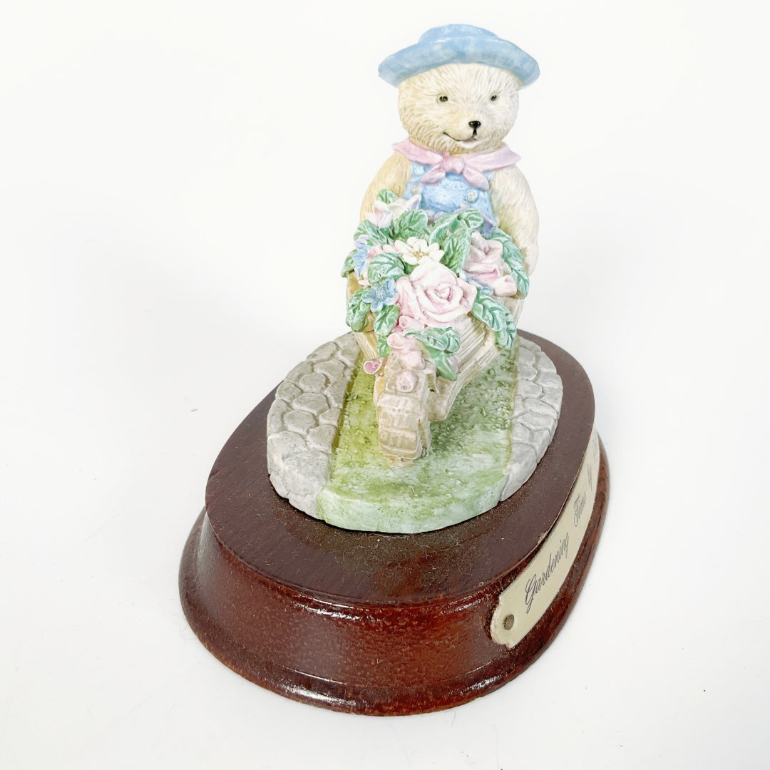Leonardo Collectible Teddy Bear Figurines - Sunday Stroll & Gardening Time