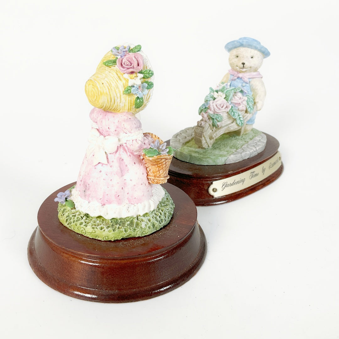 Leonardo Collectible Teddy Bear Figurines - Sunday Stroll & Gardening Time