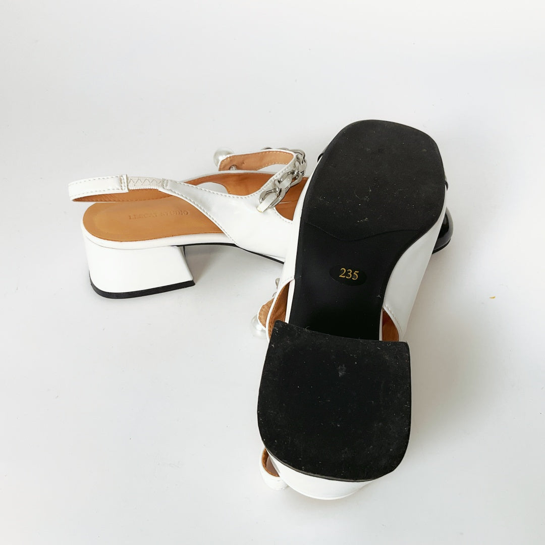 LeeCat Studio - Mary Jane Pump