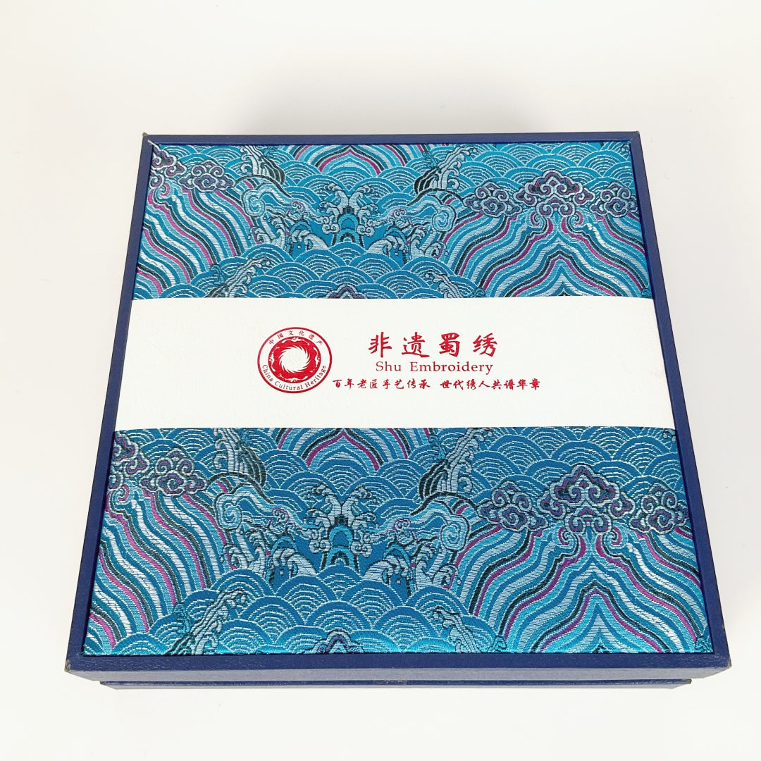 Shu Embroidery Handmade Double-Sided Panda Display Screen