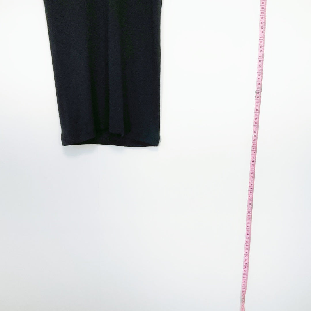 Superfit - Black Merino Short Sleeve V-Neck Top